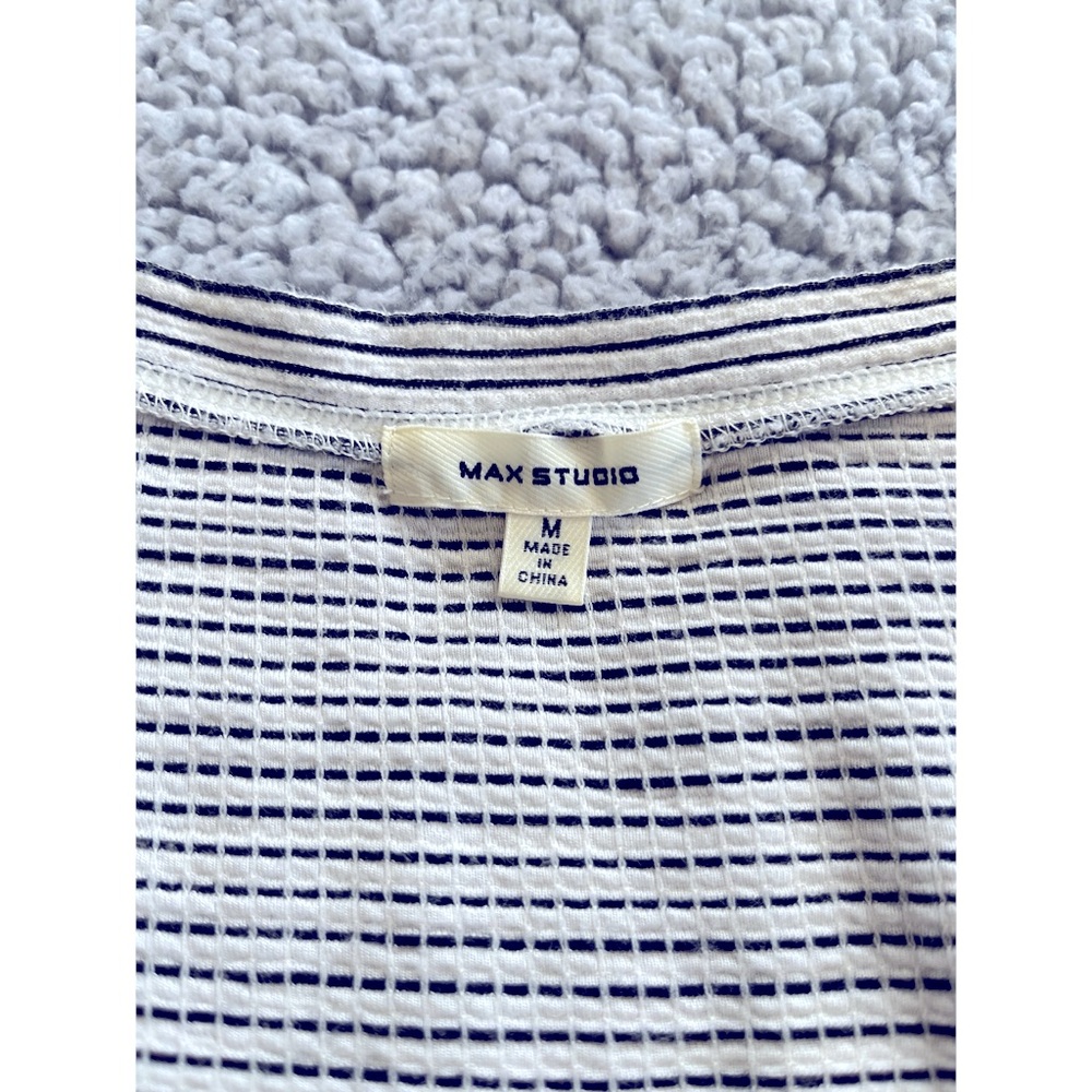 Max Studio Medium Black & White Striped Short Sleeve Top. - Picture 2 of 8